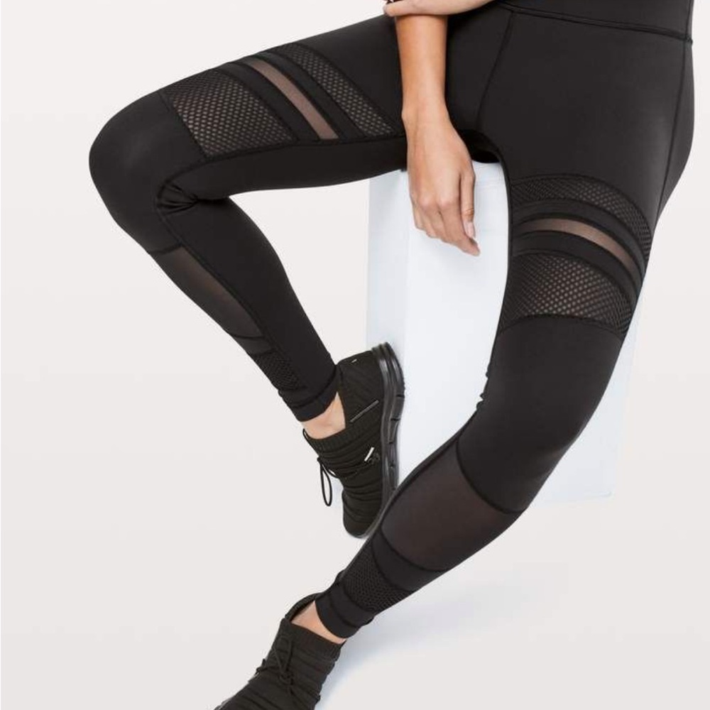 Lululemon Athletica Black Mesh Detail Leggings solid back side 4 luxstream